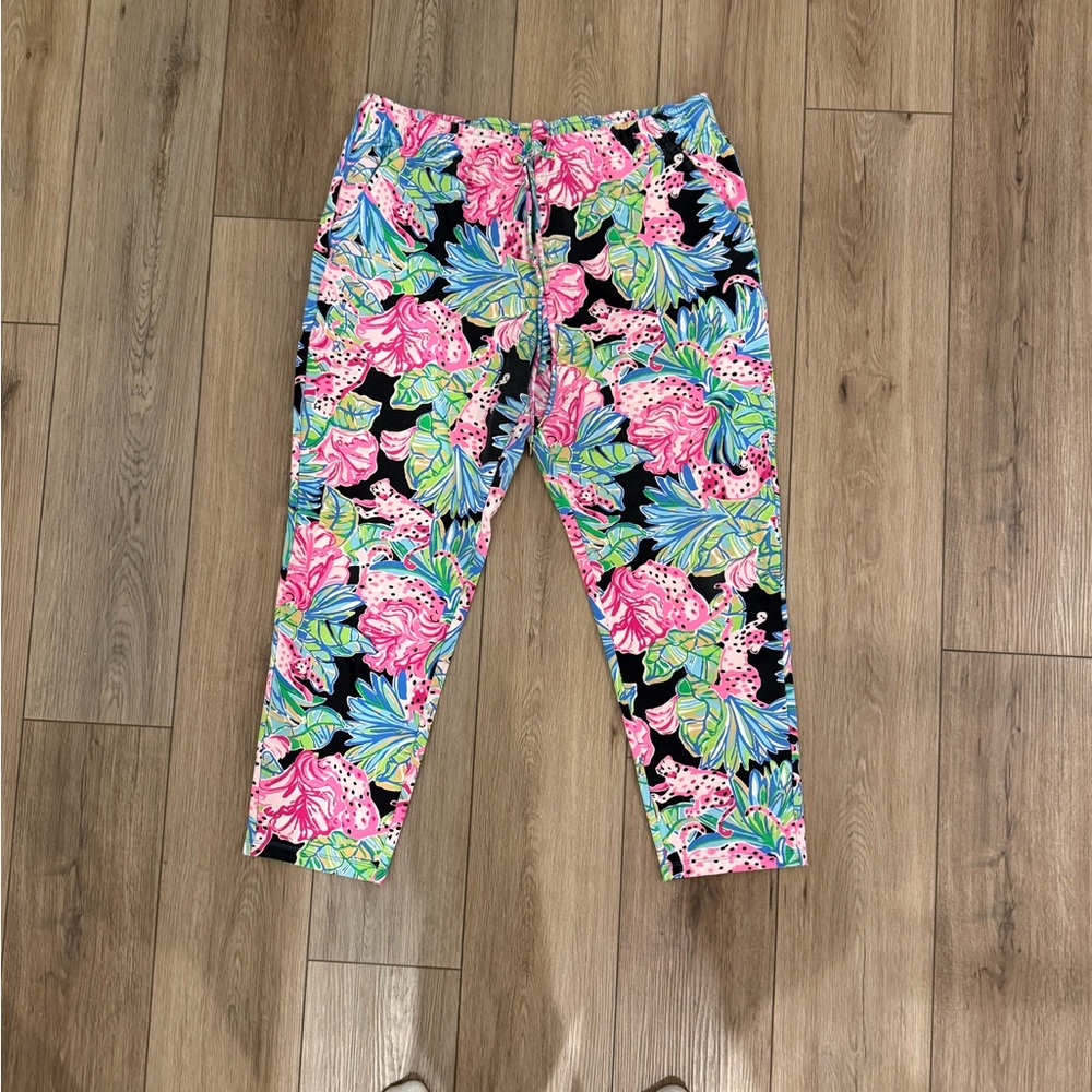 Lily Pulitzer - Emora Pant - Onyx Jaguar Jungle - Fair Condition - XL
